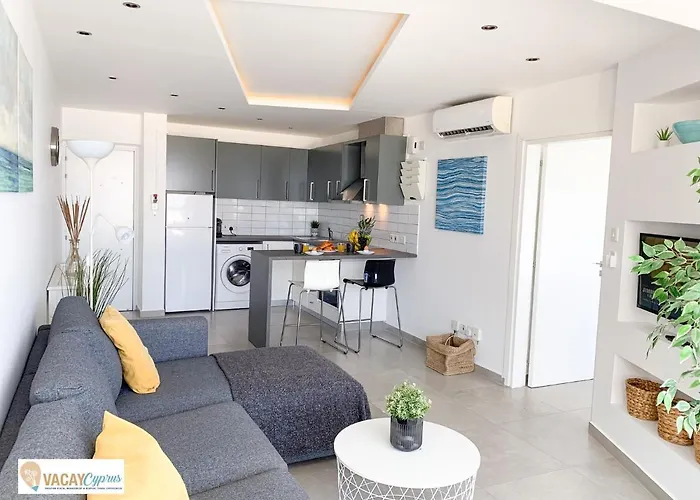 Sea The Sunrise アパート