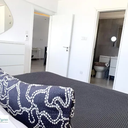 Sea The Sunrise Apartment