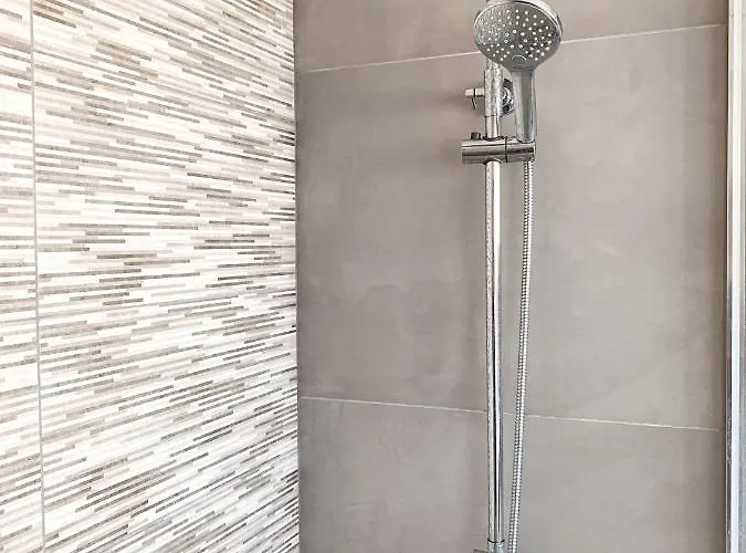 Sea The Sunrise Apartament Larnaca